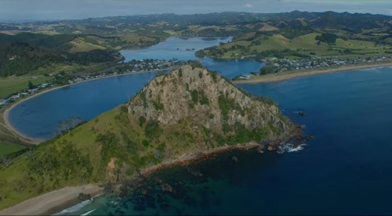 Mount And Surf View Cabin Pataua Exterior foto